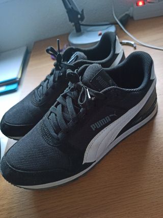 bambas puma negras