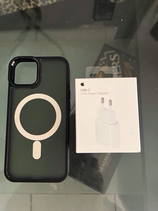 Custodia per iPhone 12 Pro+caricatore USB - C originale