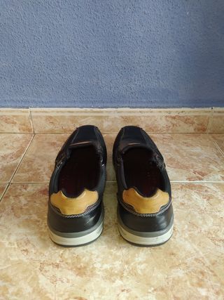 Zapatos Memphis one (reg.tm) TALLA 46 de segunda mano por 10 EUR en Murcia  en WALLAPOP