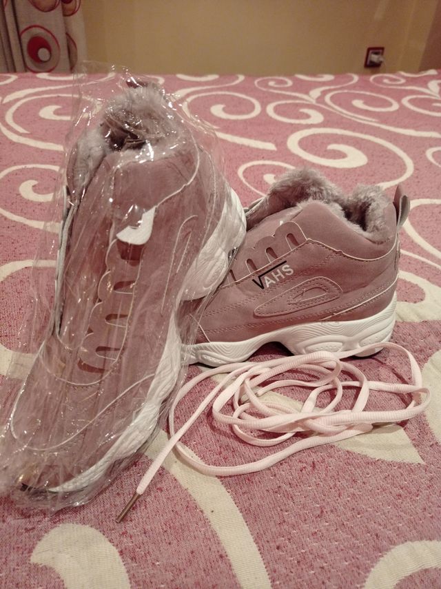 zapatillas vestidores.