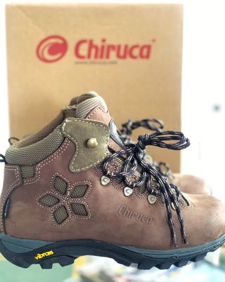 Botas Chiruca monique de segunda mano por 75 EUR en Cáceres en WALLAPOP