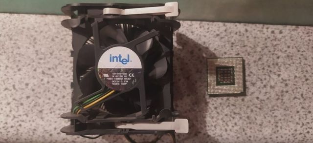 intel celeron + disipador