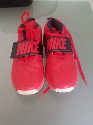 nike bambas rojas
