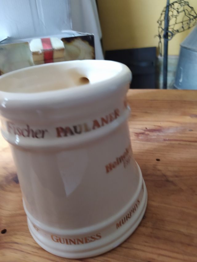 jarra de cerveza Paulaner