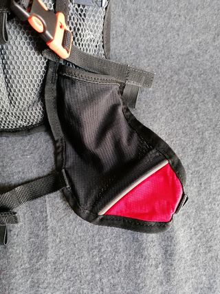 Mochila Trail Running Kalenji de segunda mano por 15 EUR en San Cristóbal  de La Laguna en WALLAPOP