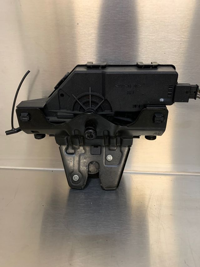 Cerradura maletero e46