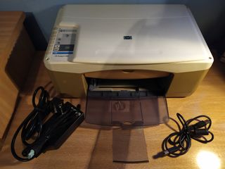 IMPRESORA MULTIFUNCION HP DESKJET F380 + CABLES de segunda mano por 20 EUR  en Gijón en WALLAPOP