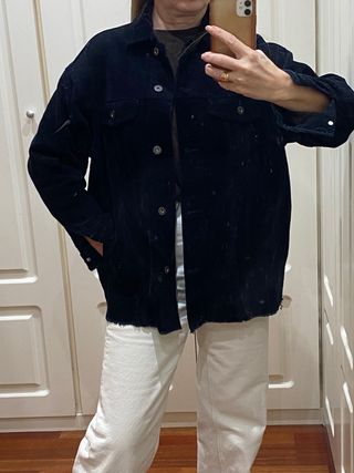Chaqueta pana negra oversize Zara de segunda mano por 18 EUR en San  Fernando de Henares en WALLAPOP