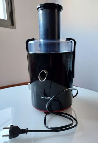 Licuadora, extractor zumos Philips de segunda mano por 30 EUR en Alcorcón  en WALLAPOP