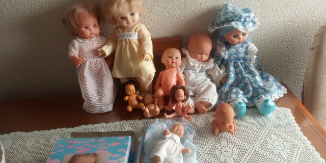 Muñecos Nenuco Famosa