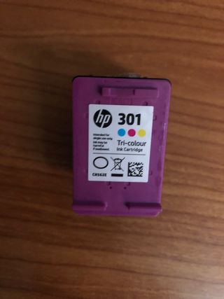 Oferta Cartucho original color 301 hp de segunda mano por 5 EUR en Cabanas  en WALLAPOP