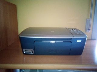 Impresora hp photosmart 2575 de segunda mano por 10 EUR en A Serra de  Poente en WALLAPOP