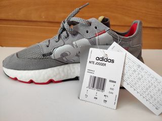 Zapatillas Adidas Nite JOGGER Gris 40 2\\/3 de segunda mano por 68 EUR en  Las Rozas de Madrid en WALLAPOP