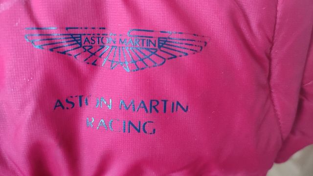 Plumas niño Hackett