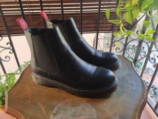 Botas Coolway 44 tipo Dr. Martens de segunda mano por 40 EUR en Valencia en  WALLAPOP
