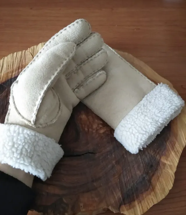 Guantes de piel de serraje, con borreguillo