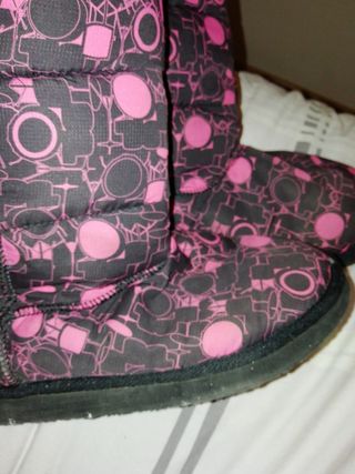 Botas Roxy apres ski t39 de segunda mano por 20 EUR en Seseña en WALLAPOP