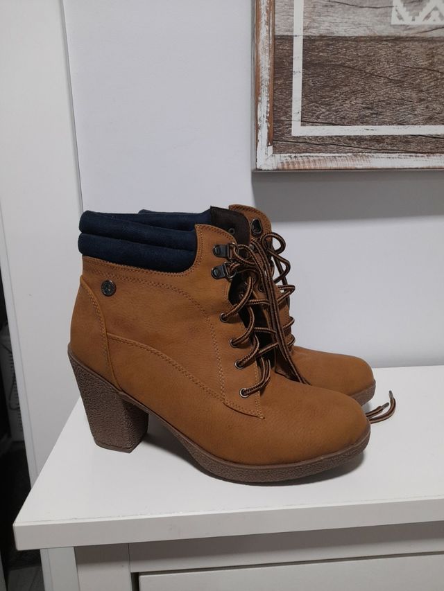 botas usadas solo una vez n:38