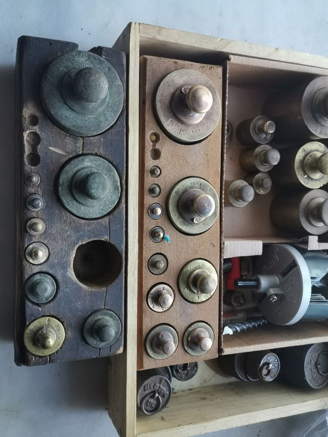 pesas balanza o peso,hierro o bronce