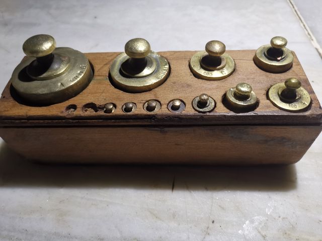 pesas balanza o peso,hierro o bronce