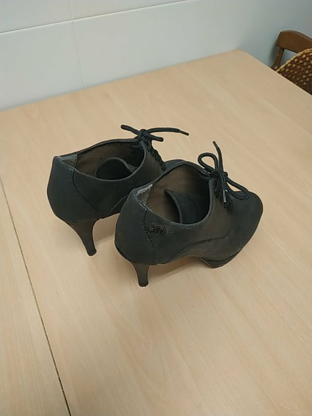 Zapatos tacón aguja