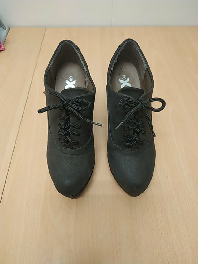 Zapatos tacón aguja