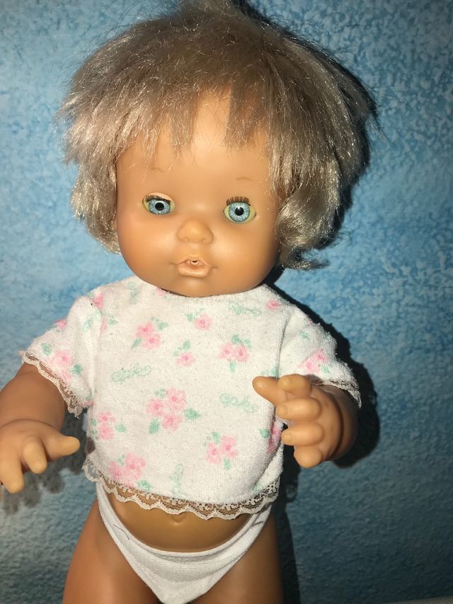 Tres Nenucos x 10€.