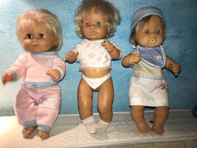 Tres Nenucos x 10€.