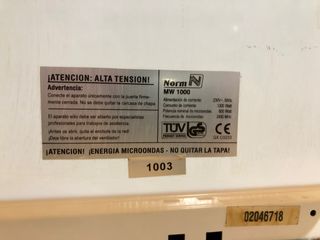 Microondas NORM, MW 1000 de segunda mano por 25 EUR en Madrid en WALLAPOP