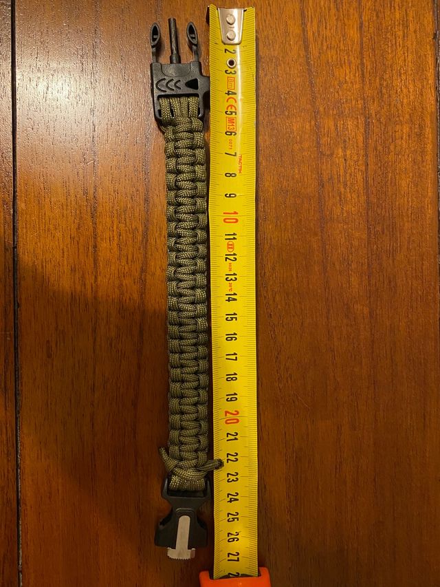 Pulsera de Supervivencia