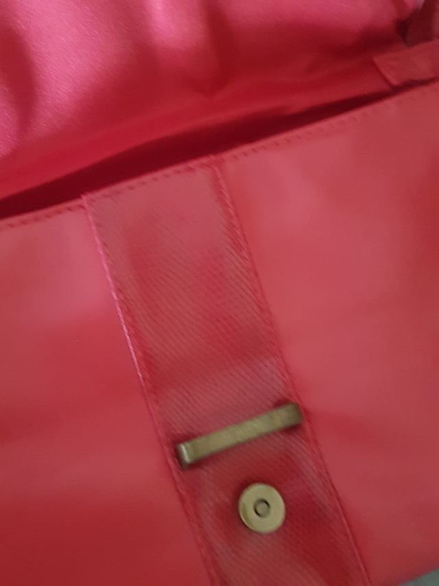 bolso rojo