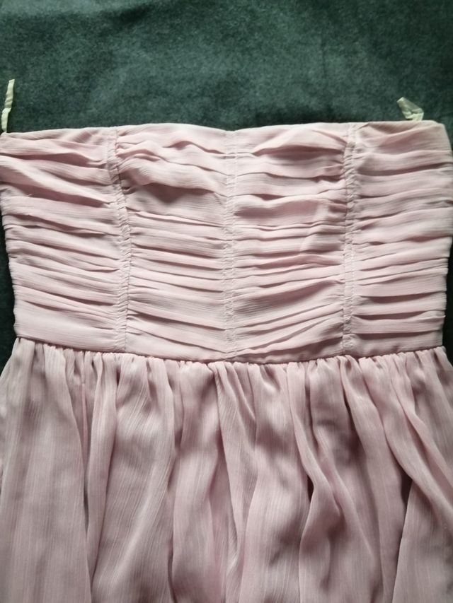 Vestido en gasa palabra de honor en rosa palo 