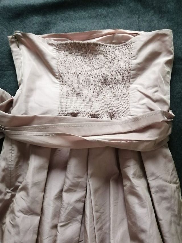 Vestido de Zara palabra de honor en tafetán T-S.