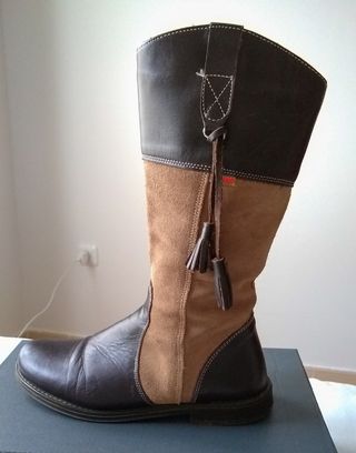 Botas estilo hípica talla 35 de segunda mano por 30 EUR en Toledo en  WALLAPOP