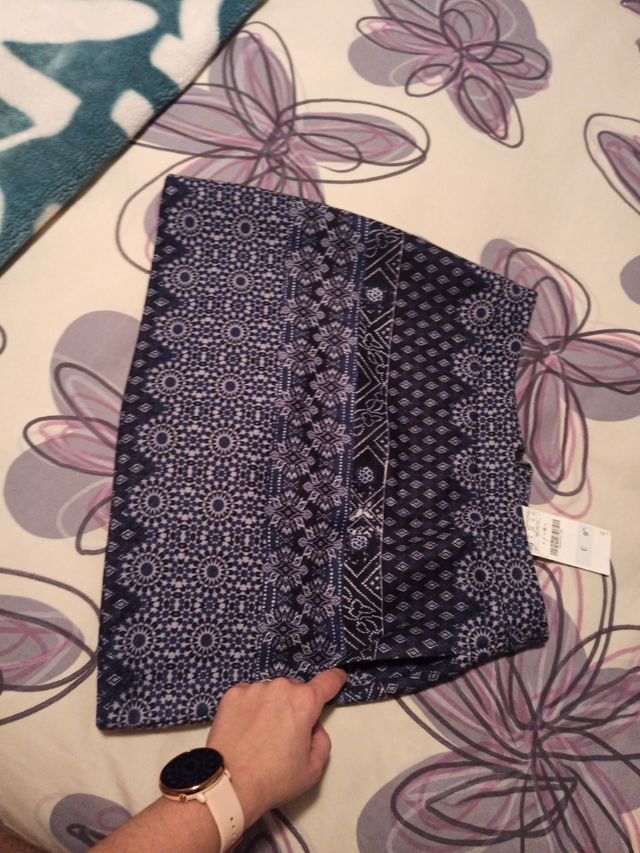 falda Stradivarius talla 38