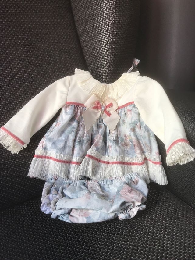 Conjunto Marta y Paula. 6 meses