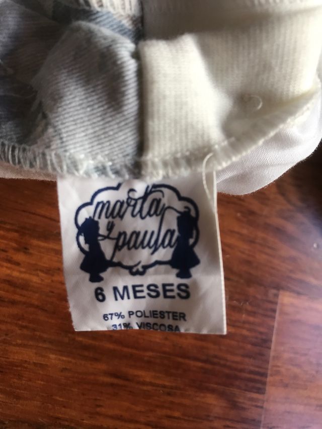 Conjunto Marta y Paula. 6 meses