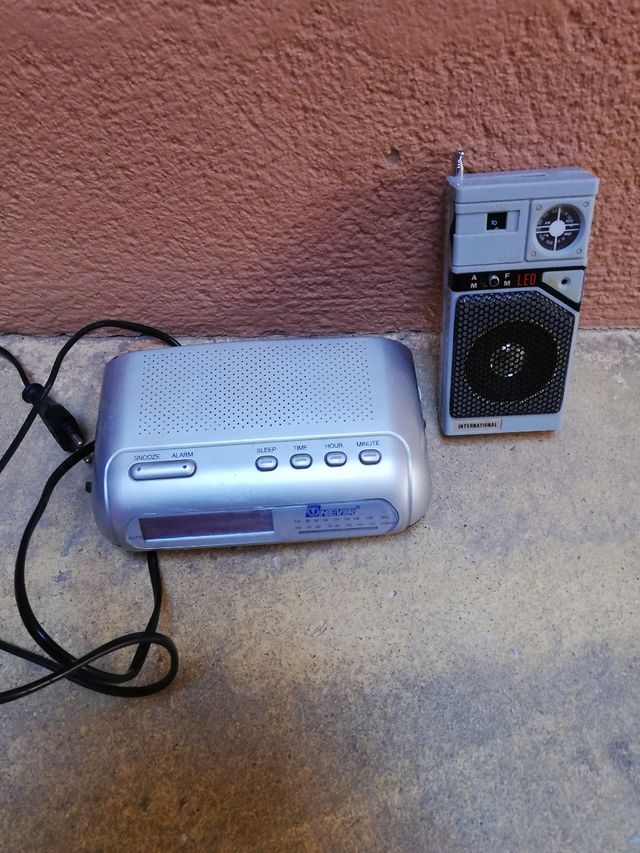 radio despertador electrico