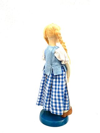 ANTIGUA MUÑECA HOLANDESA