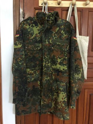 Abrigo militar alemán de segunda mano en WALLAPOP