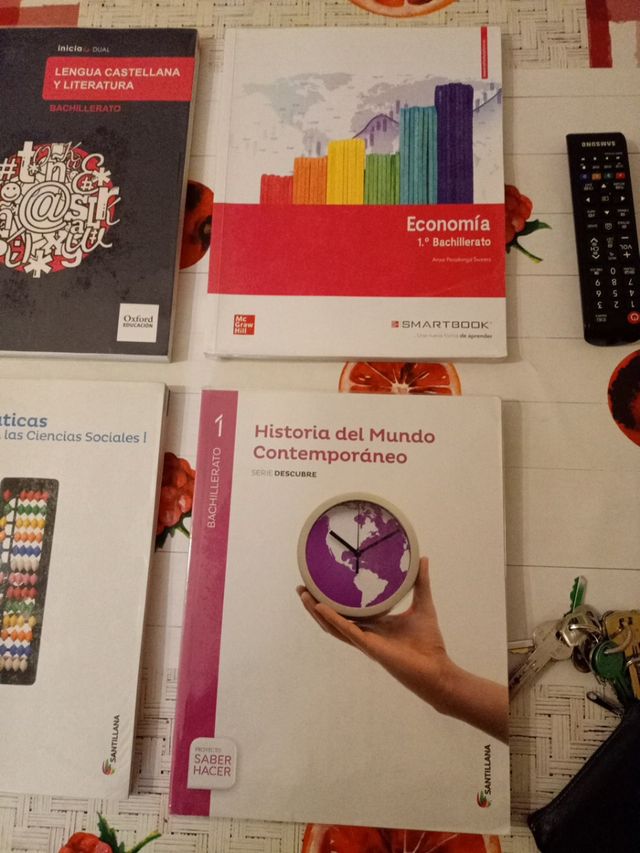 Libros 1°de Bachiller Letras como nuevos