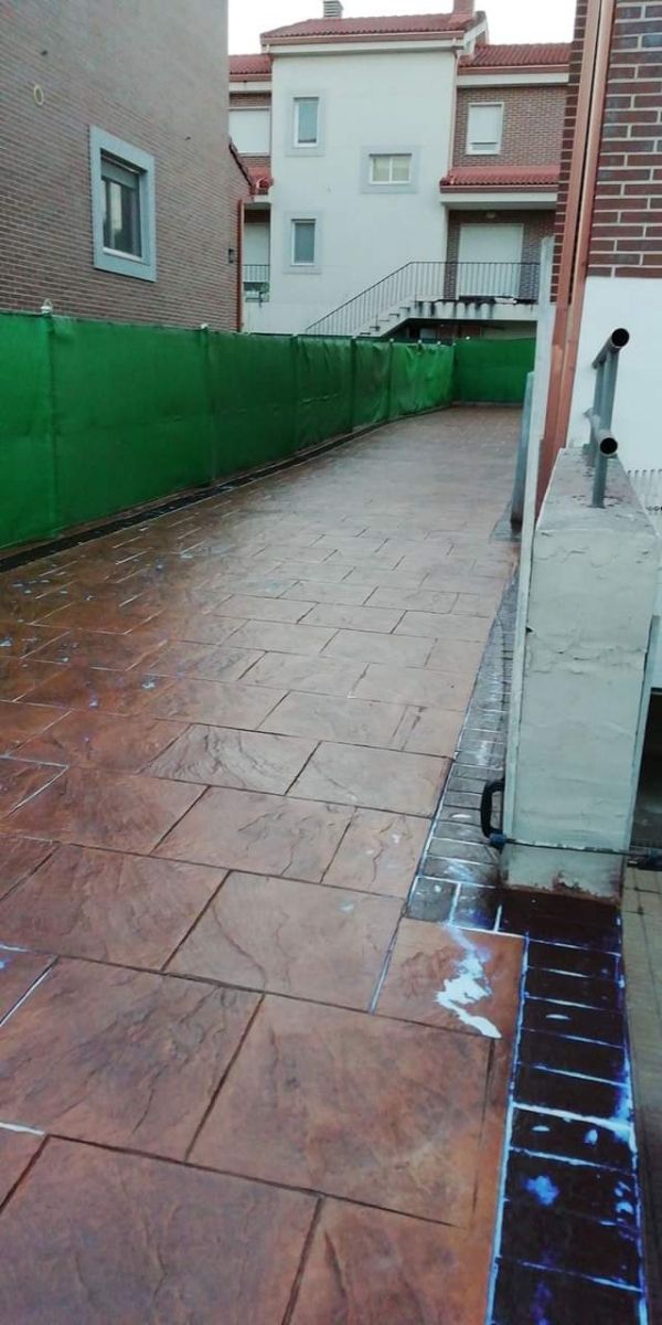 Hormigon impreso y muros bloques