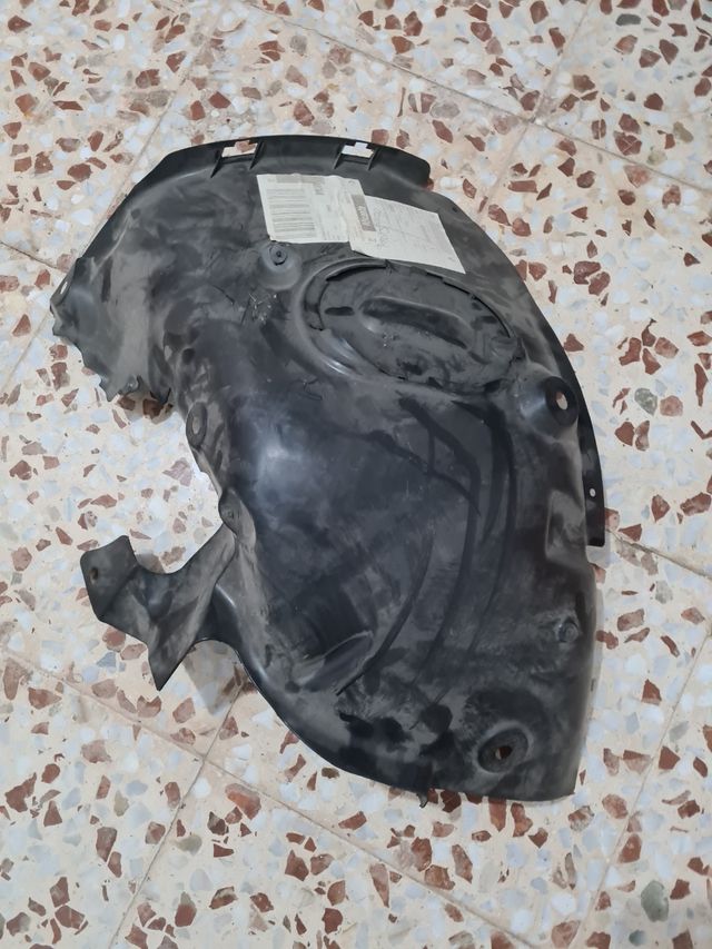 guardabarros delantero Renault megane