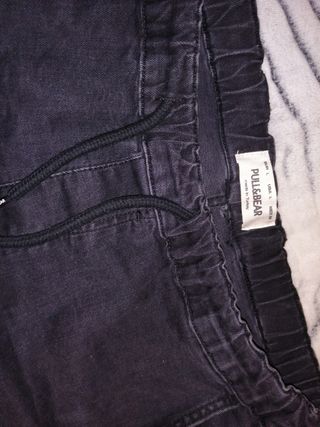 OFERTA!!!! TEJANOS PULL\u0026amp;BEAR NUEVOS de segunda mano por 20 EUR en  Premià de Mar en WALLAPOP