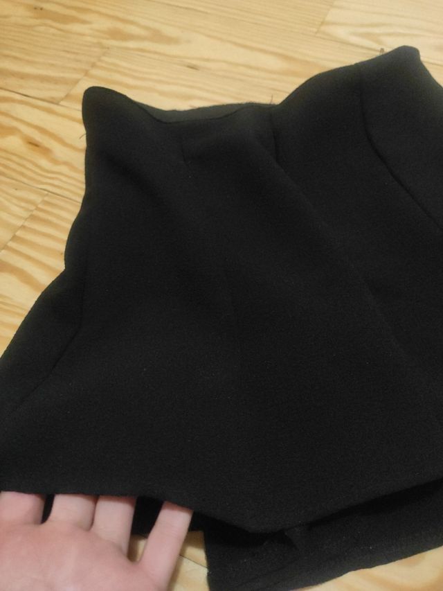 falda pantalon negro