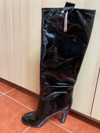 Botas Zara Negro talla 37 EU de en Charol - 6644097