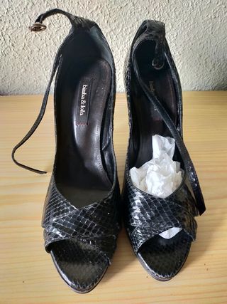 ZAPATOS BIMBA \u0026amp; LOLA TALLA 39 NUEVO de segunda mano por 10 EUR en Cádiz  en WALLAPOP