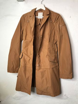 GABARDINA PEUTEREY TALLA 42 camel