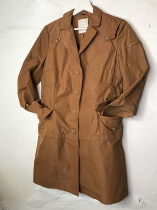 GABARDINA PEUTEREY TALLA 42 camel