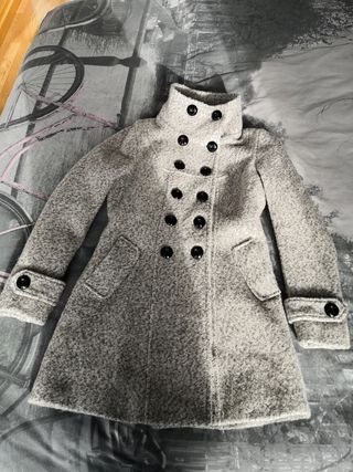 Abrigo mujer talla S, como nuevo de segunda mano por 20 EUR en Viveiro en  WALLAPOP
